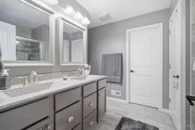 246 Auburn Meadows Court, Carlisle, OH 45005 - Photo 18