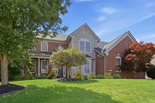 2820 Arbor Pointe Dr, Middletown, OH 45042 - Photo 2