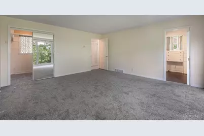 415 Hyde Park Drive, Hamilton, OH 45013 - Photo 24