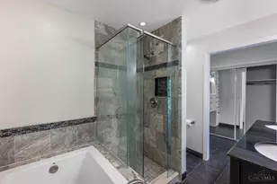 415 Hyde Park Dr, Hamilton, OH 45013 - Photo 28