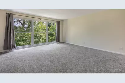 415 Hyde Park Drive, Hamilton, OH 45013 - Photo 26