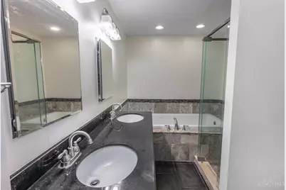 415 Hyde Park Drive, Hamilton, OH 45013 - Photo 28