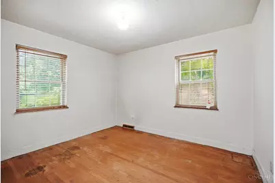 5251 Relluk Drive, Green Township, OH 45238 - Photo 10