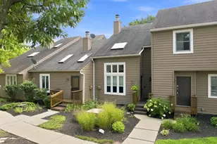 7519 Easton Ct, West Chester, OH 45069 - Photo 2