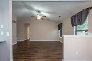 1413 Farrington Dr, Kettering, OH 45420 - Photo 14