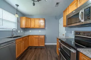 1413 Farrington Dr, Kettering, OH 45420 - Photo 16