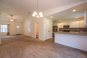 92 Locust Dr, Springboro, OH 45066 - Photo 6