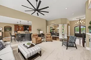 9356 Ridings Blvd, Washington Twp, OH 45458 - Photo 10