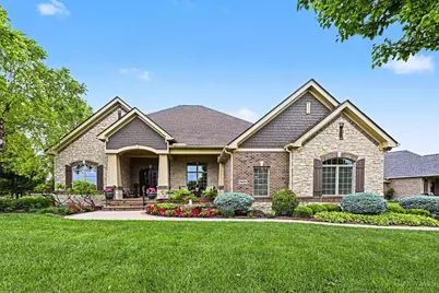 9356 Ridings Boulevard, Washington Twp, OH 45458 - Photo 2