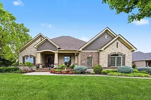 9356 Ridings Blvd, Washington Twp, OH 45458 - Photo 2