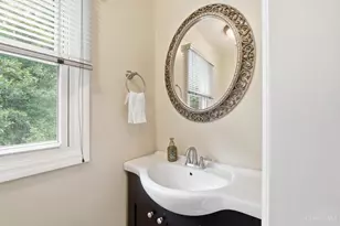 6351 S Devonshire Dr, Miami Township, OH 45140 - Photo 24