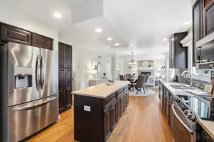6351 S Devonshire Dr, Miami Township, OH 45140 - Photo 20