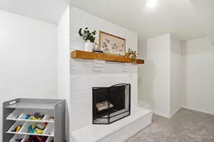 2221 Joshua Cir, Turtle Creek Township, OH 45044 - Photo 30