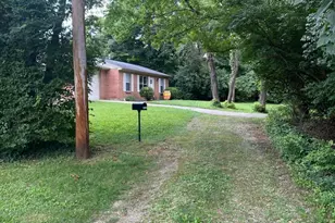 8419 Carrol Ave, Cincinnati, OH 45231 - Photo 2