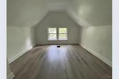 3719 Laclede Ave, Cincinnati, OH 45205 - Photo 6