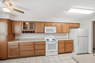 3930 Mack Rd, Fairfield, OH 45014 - Photo 16