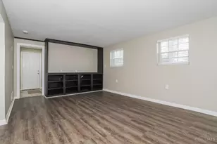 8724 Meadow Dr, Deerfield Township, OH 45040 - Photo 6