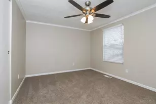 8724 Meadow Dr, Deerfield Township, OH 45040 - Photo 10