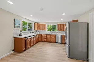 10811 Colerain Ave, Colerain Township, OH 45252 - Photo 18