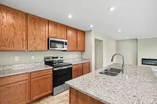 2063 Longmeadow Ln, Batavia, OH 45103 - Photo 8