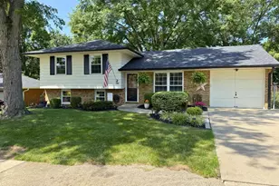 195 Teakwood Ln, Springboro, OH 45066 - Photo 2