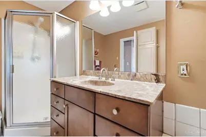 680 Silverhedge Drive, Springfield Township, OH 45231 - Photo 32
