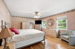 680 Silverhedge Dr, Springfield Township, OH 45231 - Photo 28