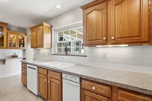 6596 Springdale Rd, Colerain Township, OH 45247 - Photo 12