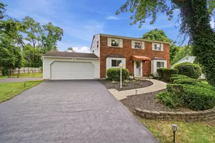 820 Critchfield Rd, Reynoldsburg, OH 43213 - Photo 1