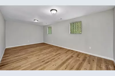 10766 Shadowridge Lane, Cincinnati, OH 45240 - Photo 26