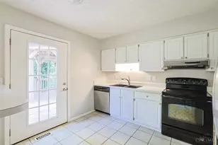 7807 Heatherglen Dr, Anderson Township, OH 45255 - Photo 8