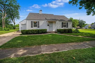 1660 Sunset Drive, Hamilton, OH 45013 - Photo 2