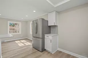 1660 Sunset Dr, Hamilton, OH 45013 - Photo 10
