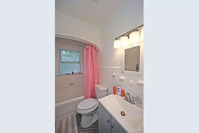 4423 Erie Avenue, Cincinnati, OH 45227 - Photo 18