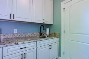 8232 Ascot Glen Ct, Liberty Township, OH 45044 - Photo 46