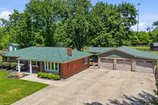 3214 Middleboro Rd, Washington Township, OH 45152 - Photo 2