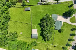 3214 Middleboro Rd, Washington Township, OH 45152 - Photo 4