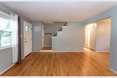 3950 Beavercreek Circle, Sharonville, OH 45241 - Photo 6