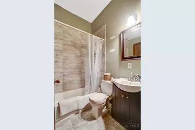428 Chestnut St #3, Cincinnati, OH 45203 - Photo 8