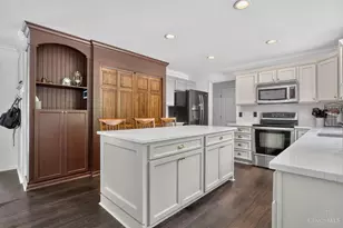 972 Tyndale Ct, Hamilton Township, OH 45152 - Photo 10