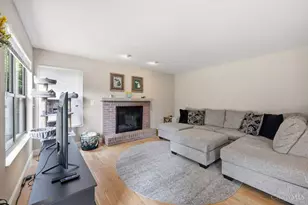 7857 Glen Oaks Ct, West Chester, OH 45069 - Photo 8