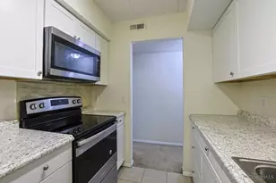458 Grand Ave, Cincinnati, OH 45205 - Photo 10