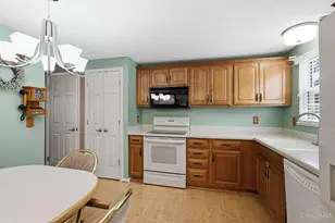 817 Debra Ln, Loveland, OH 45140 - Photo 10