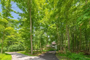 7 Laurelwood Dr, Milford, OH 45150 - Photo 10