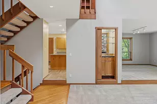 7 Laurelwood Dr, Milford, OH 45150 - Photo 12
