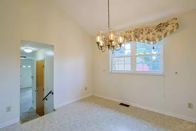 8285 Taffy Drive, West Chester, OH 45069 - Photo 12