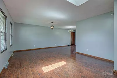 5268 Dellbrook Drive, Fairfield, OH 45014 - Photo 2