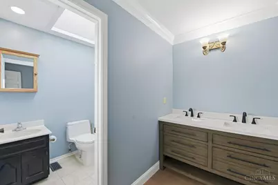 12075 Timberlake Drive, Symmes Township, OH 45249 - Photo 20