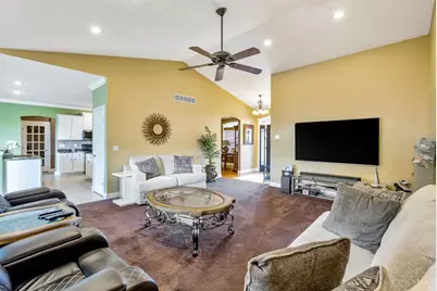 591 Hermay Drive, Hamilton, OH 45013 - Photo 12