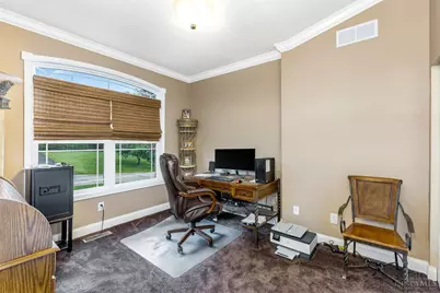 591 Hermay Drive, Hamilton, OH 45013 - Photo 8